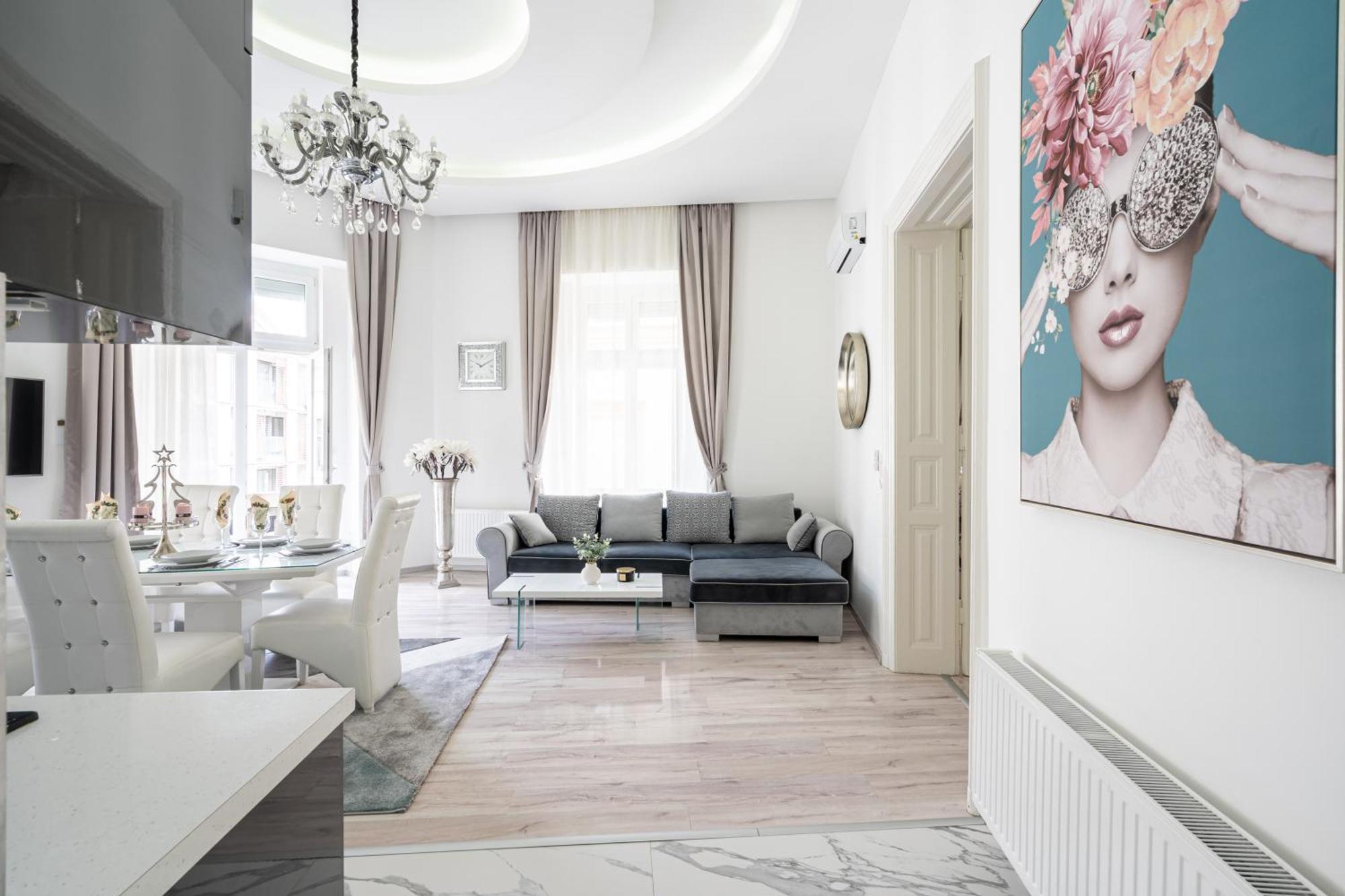 Kiraly 35 Luxury Apartment With Free Parking Budapest Luaran gambar